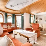 Haus Alvier By A-appartments *