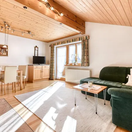 Haus Alvier By A-appartments *